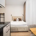 Apartment Airport-bus - 13 North - Comfort 7 *