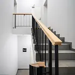 Airport-bus - 13 North - Comfort 7 * Tallinn