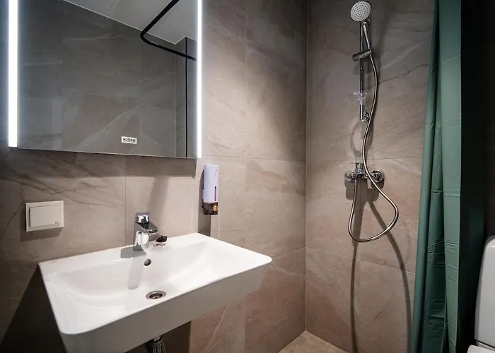 Airport-bus - 13 North - Comfort 7 Tallinn