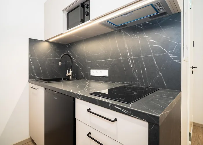 דירה Airport-bus - 13 North - Comfort 7