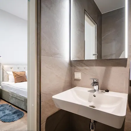 Airport-bus - 13 North - Comfort 7 Appartement Tallinn